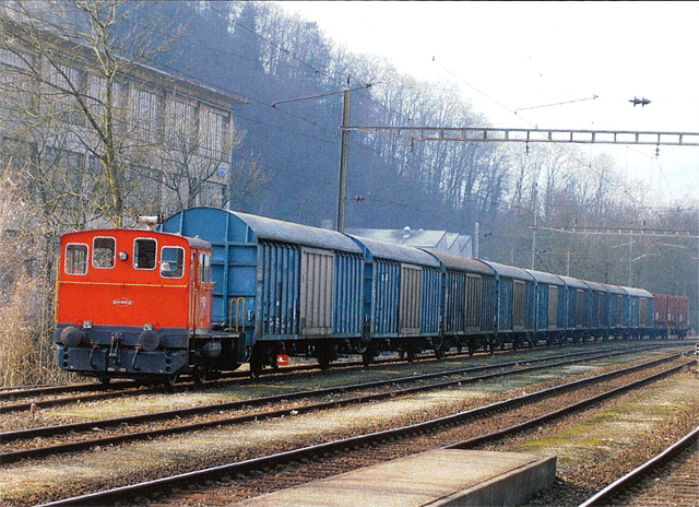 [Abgestellte Wagen in der Klus vom Rollenden Lager SABER AG]